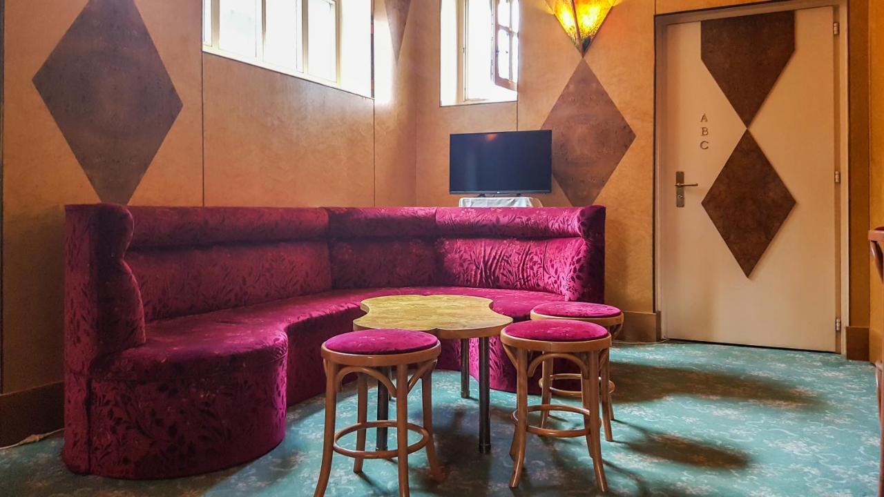 Hôtel les Berges Chippis Extérieur photo